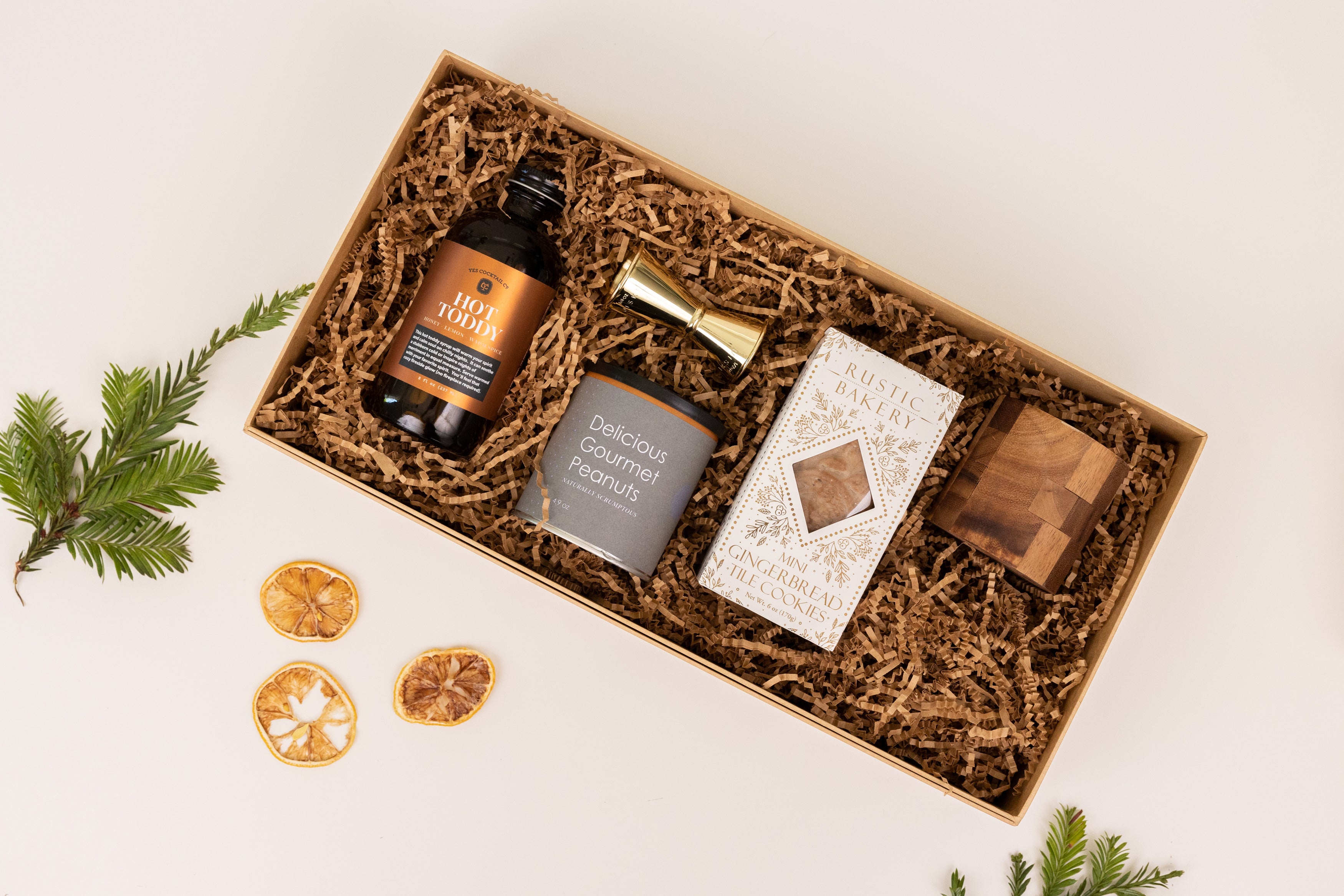 Last-Minute Luxury Thanksgiving Hostess Gift Boxes She'll Love