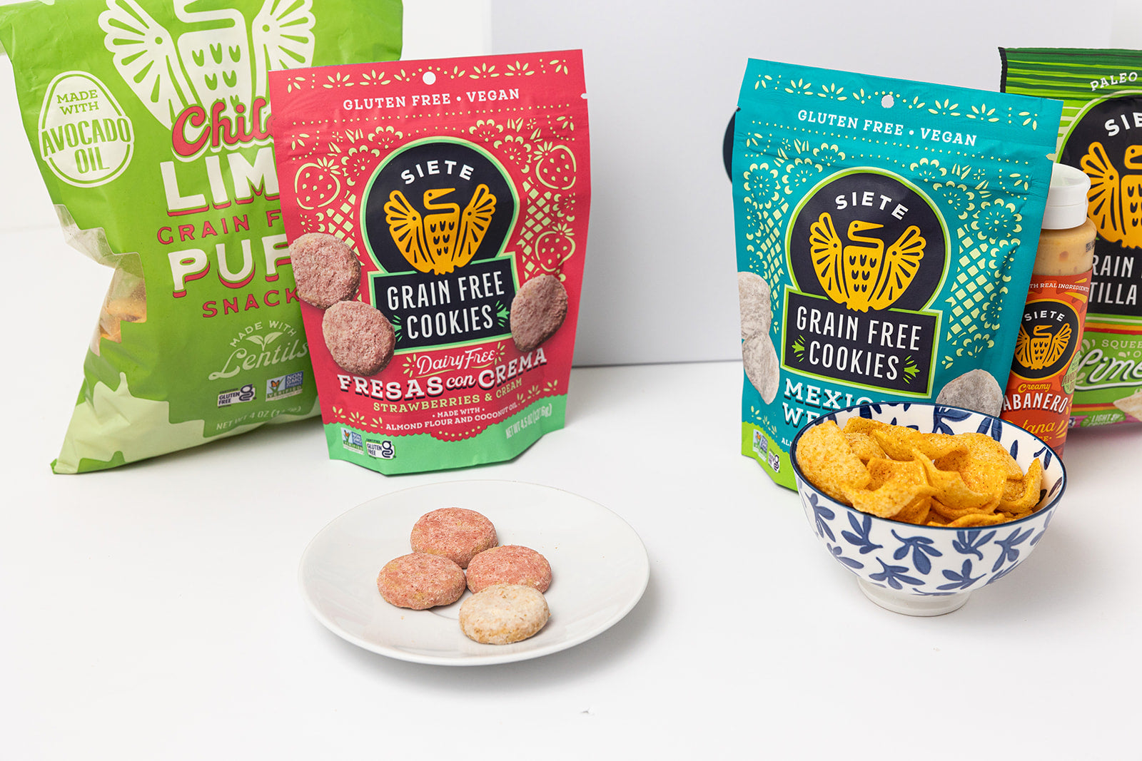 Unique Hispanic Gift Box Ideas: 2024 Holiday Gift Ideas