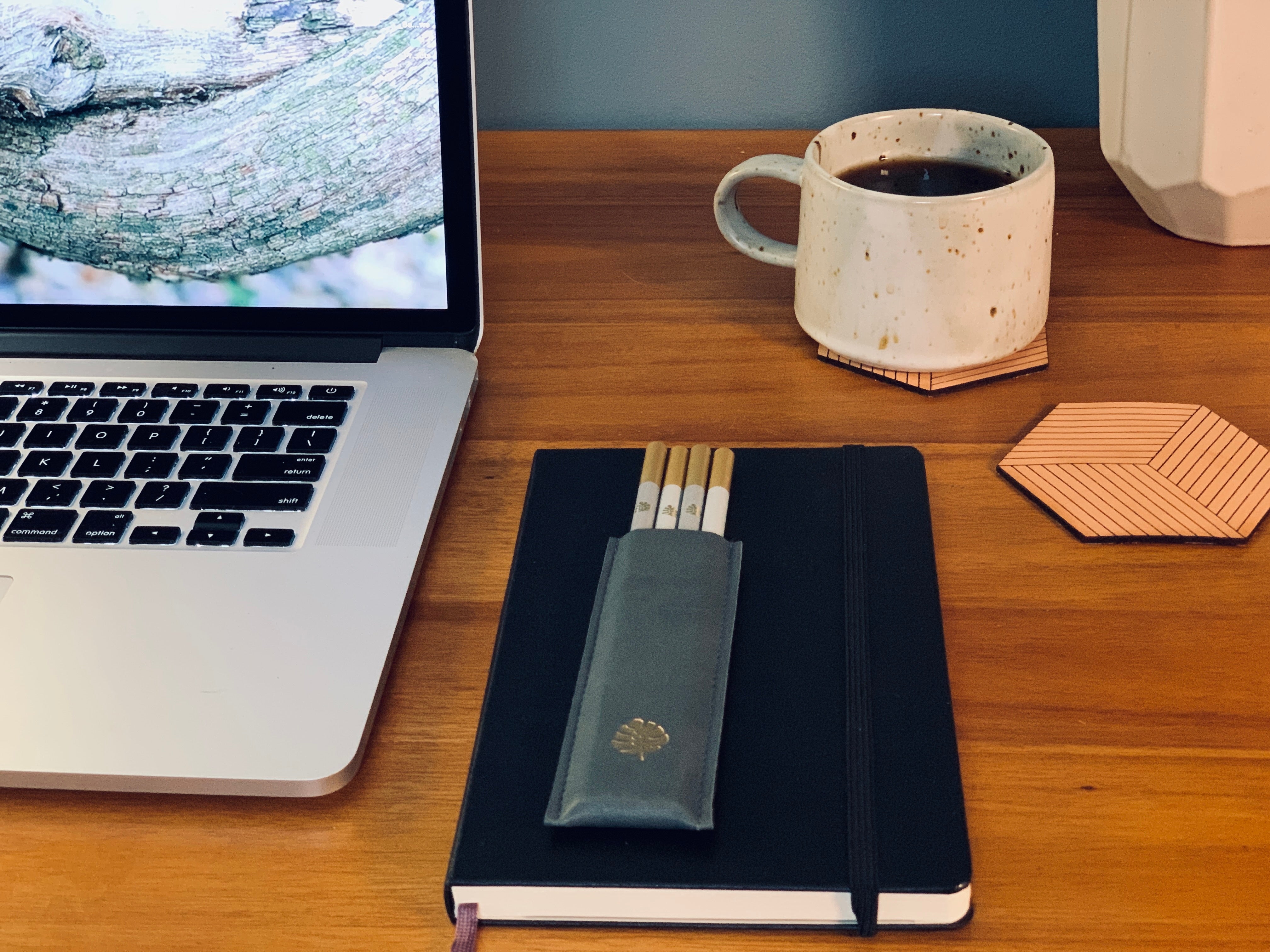 How to Welcome Your Employees to the Office with Gift Ideas