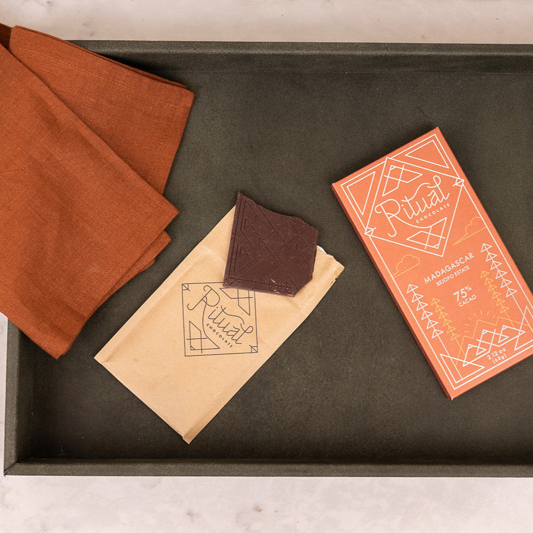 Snack & Scribble Gift Box
