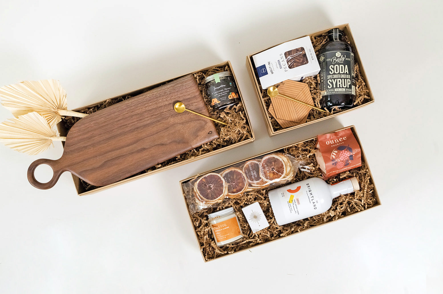 Artisan gift boxes: The best corporate gifts for clients