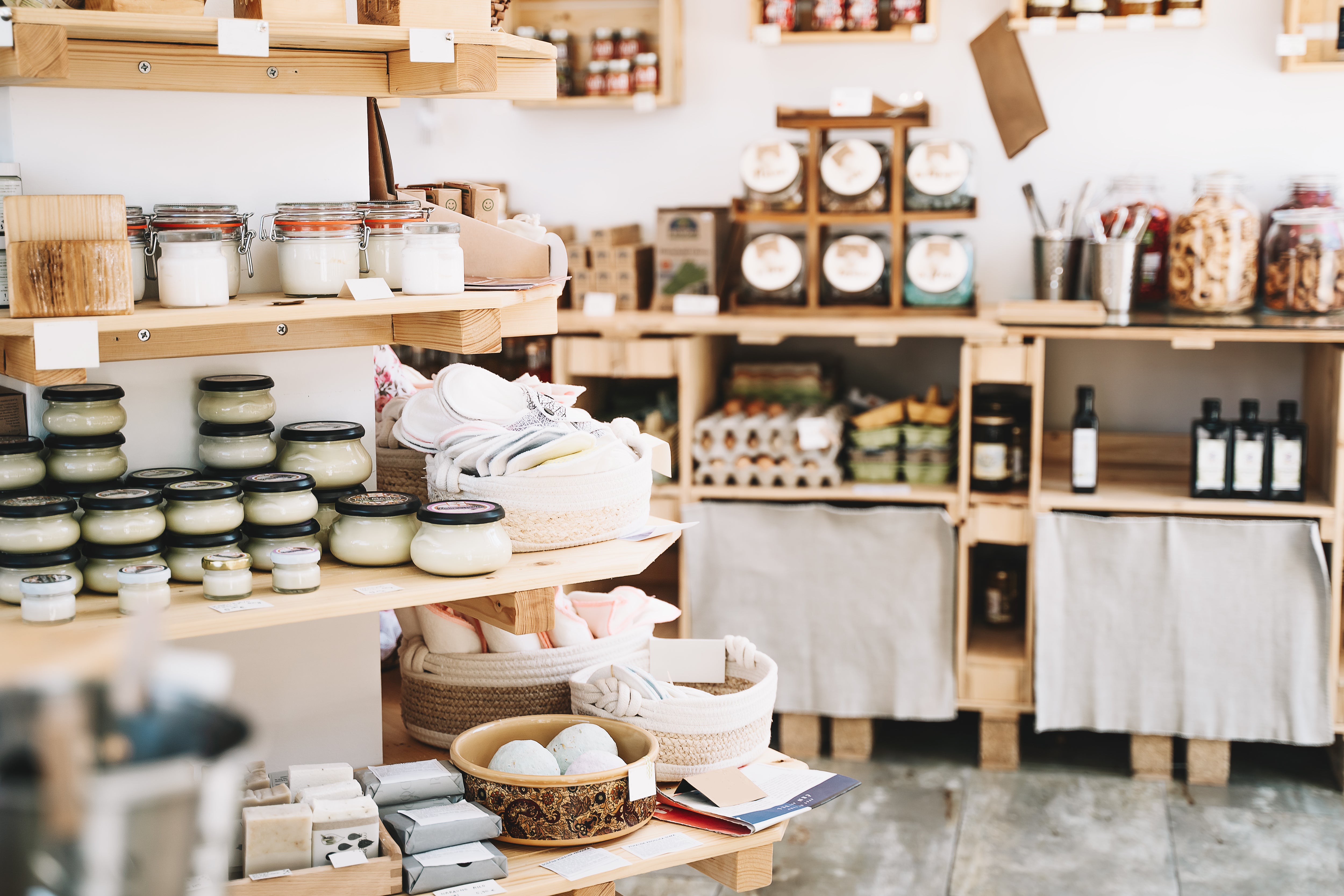 10 Easy & Effective Ways to Run an Eco Friendly Business